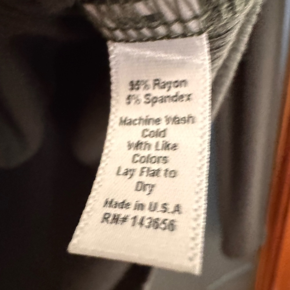 Notch Henley Long Sleeve in Mineral - Picture 5 of 10